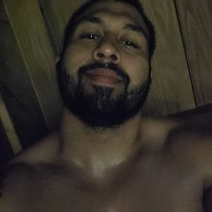 Meet your Posher, Isaac